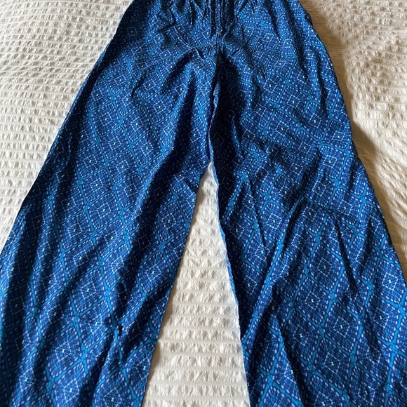 Knox Rose Blue Geometric Wide-Leg Pants - Picture 3 of 8